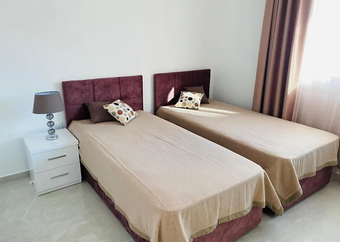 Sea Magic Royal Apartment *